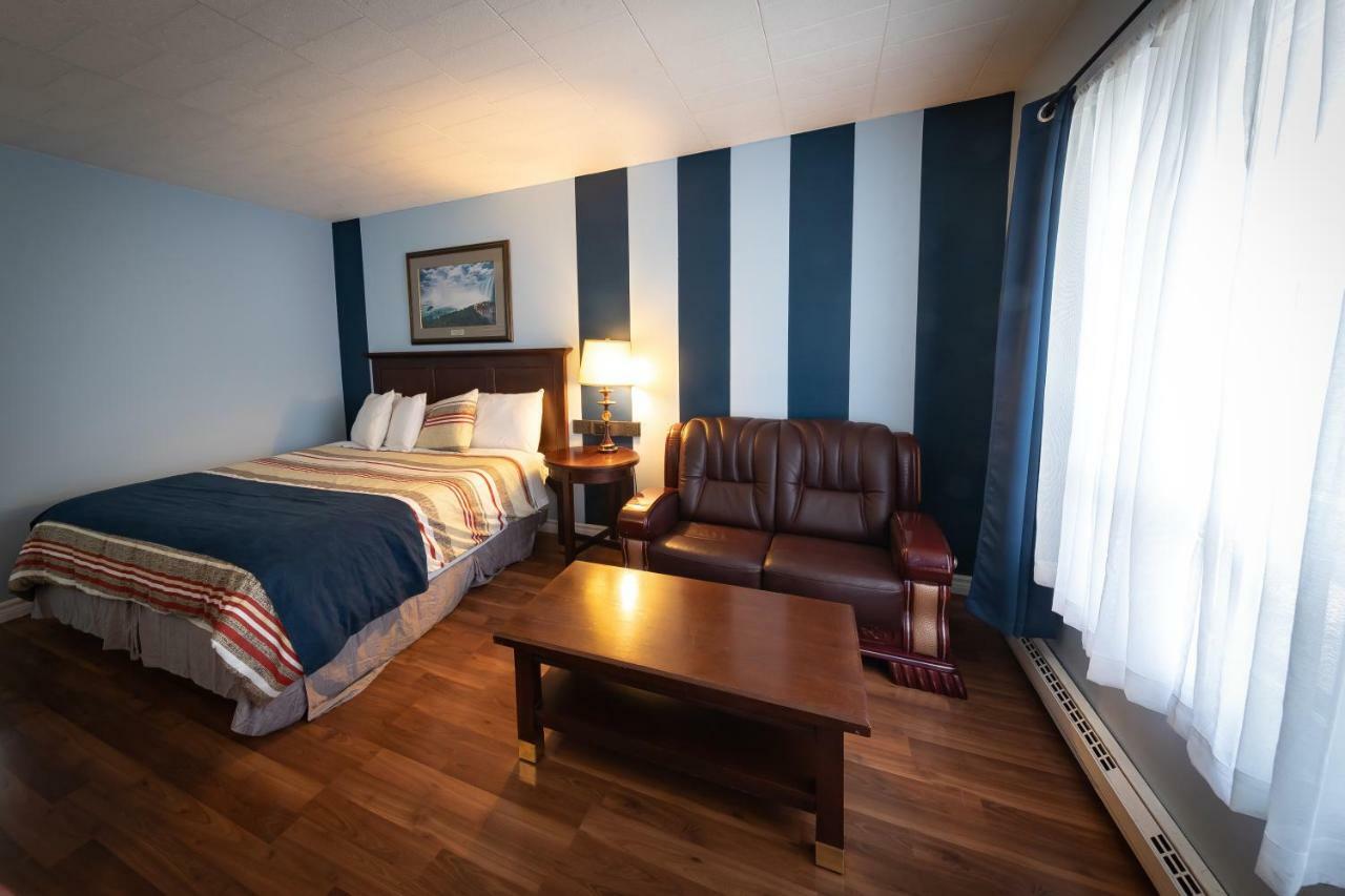 Villager Lodge Ниагара-Фолс Экстерьер фото